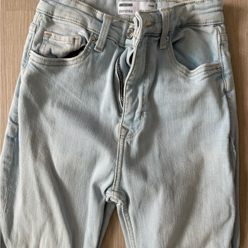 Bershka Light Blue Denim Jeans Size 02 - Picture 3 of 6